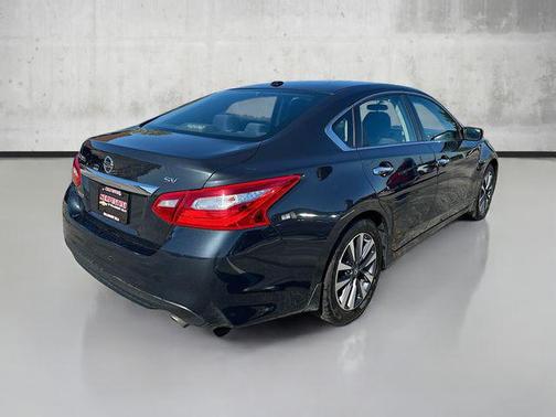 2017 Nissan Altima 2.5 SV