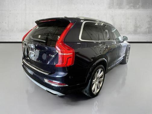 2019 Volvo XC90 T6 Inscription