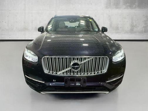 2019 Volvo XC90 T6 Inscription