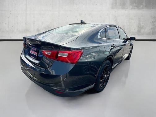 2017 Chevrolet Malibu 1LT