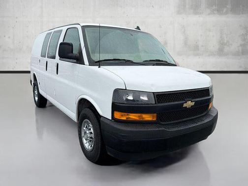 2020 Chevrolet Express 2500 RWD 2500 Regular Wheelbase WT