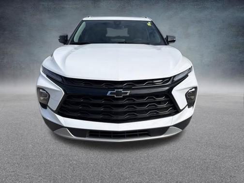 Summit White 2024 Chevrolet Blazer 3LT