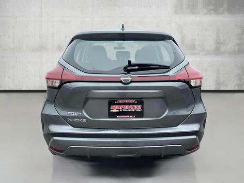 2023 Nissan Kicks S