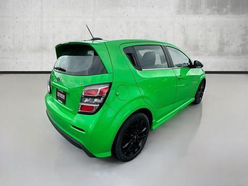 2017 Chevrolet Sonic LT