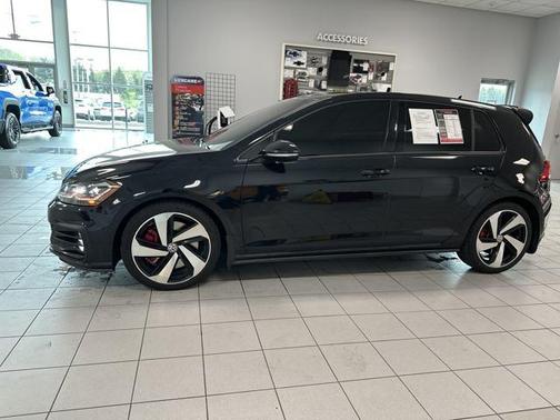 2018 Volkswagen Golf GTI 2.0T S 4-Door