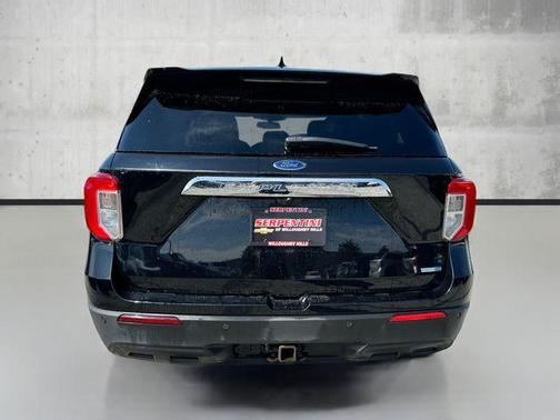 2020 Ford Explorer Base