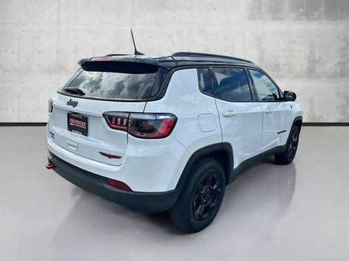 2023 Jeep Compass Trailhawk