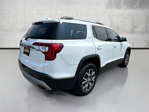 2022 GMC Acadia AWD SLE
