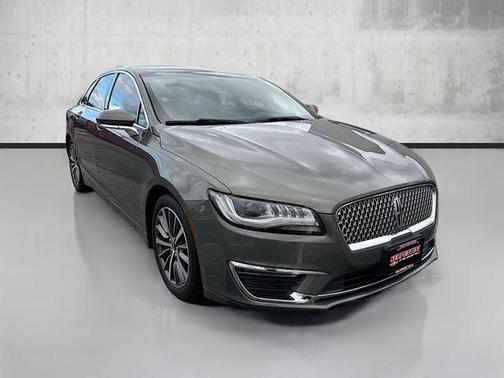 2017 Lincoln MKZ Premiere