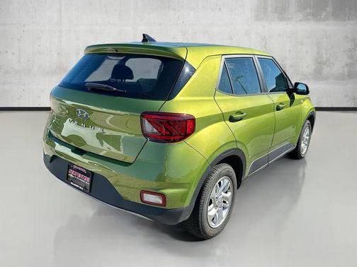 2020 Hyundai VENUE SEL