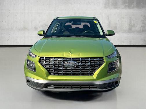 2020 Hyundai VENUE SEL
