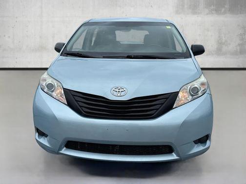 2017 Toyota Sienna SE
