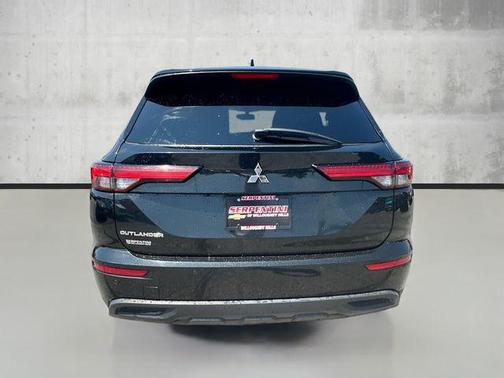 2022 Mitsubishi Outlander ES 2.5 S-AWC