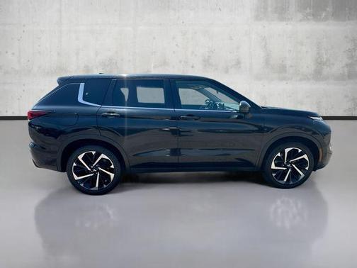 2022 Mitsubishi Outlander ES 2.5 S-AWC