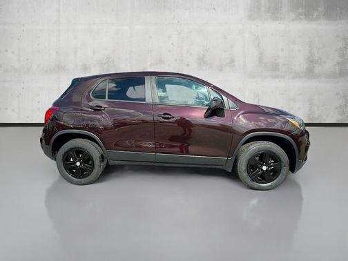 2022 Chevrolet Trax LS