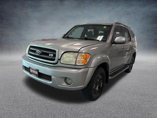 Silver Sky Metallic 2002 Toyota Sequoia SR5