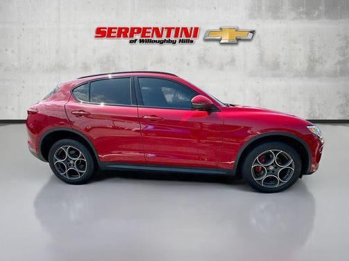 2018 Alfa Romeo Stelvio Sport
