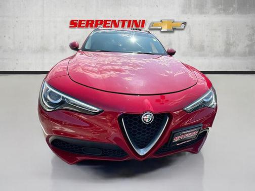 2018 Alfa Romeo Stelvio Sport