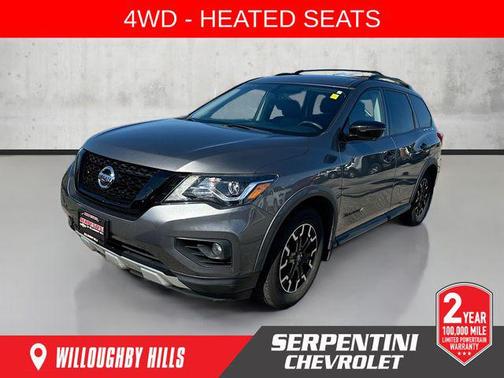 2019 Nissan Pathfinder SL