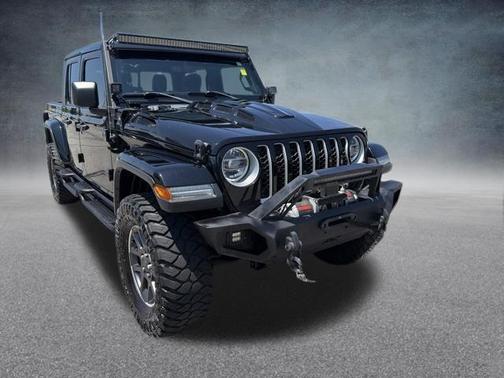 Black Clearcoat 2020 Jeep Gladiator Overland