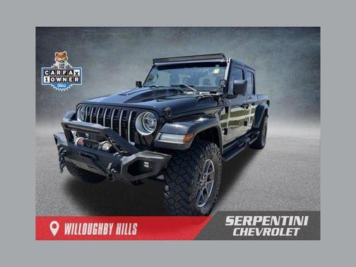 Black Clearcoat 2020 Jeep Gladiator Overland