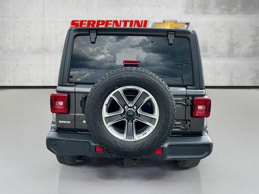 2020 Jeep Wrangler Unlimited Sahara