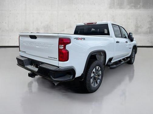 2026 Chevrolet Silverado 2500 Custom