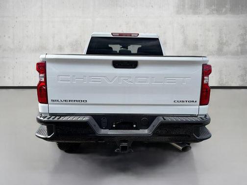 2026 Chevrolet Silverado 2500 Custom