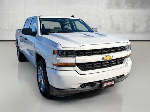 2018 Chevrolet Silverado 1500 Custom