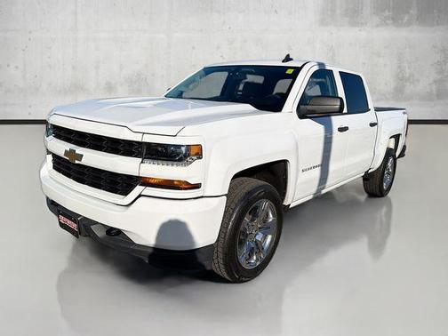 2018 Chevrolet Silverado 1500 Custom