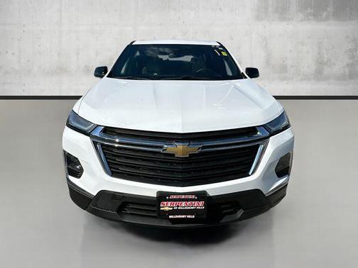 2023 Chevrolet Traverse LS