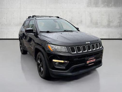 2017 Jeep New Compass Latitude