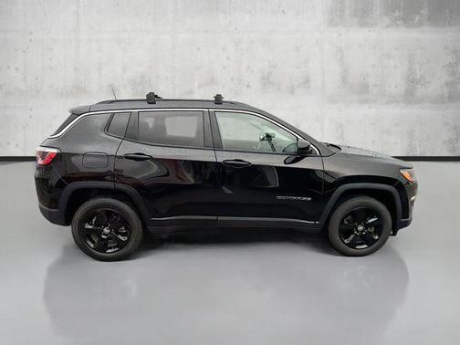 2017 Jeep New Compass Latitude