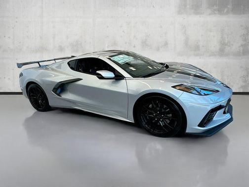 2026 Chevrolet Corvette Stingray w/2LT