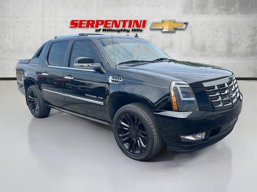 2013 Cadillac Escalade EXT Premium