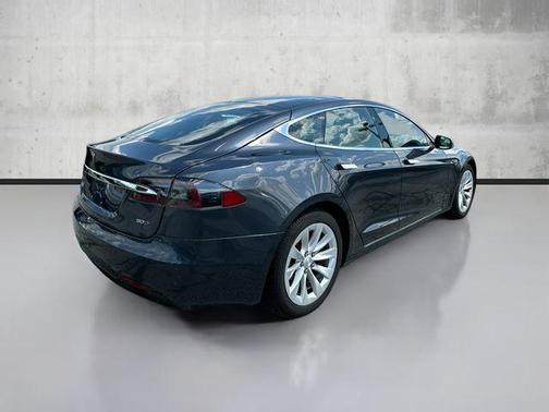 2016 Tesla Model S 75D