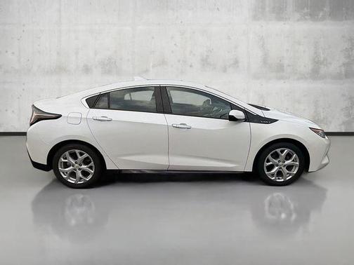 2017 Chevrolet Volt Premier