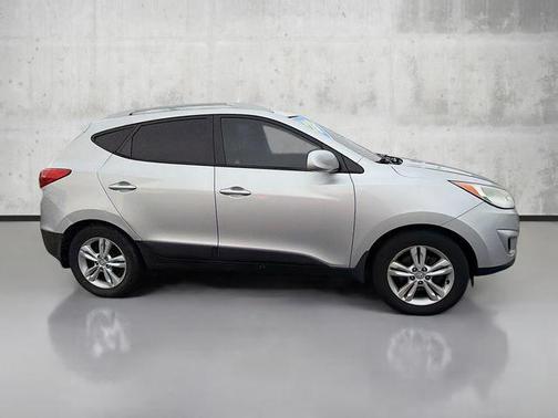 2011 Hyundai TUCSON GLS