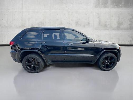 2019 Jeep Grand Cherokee Upland