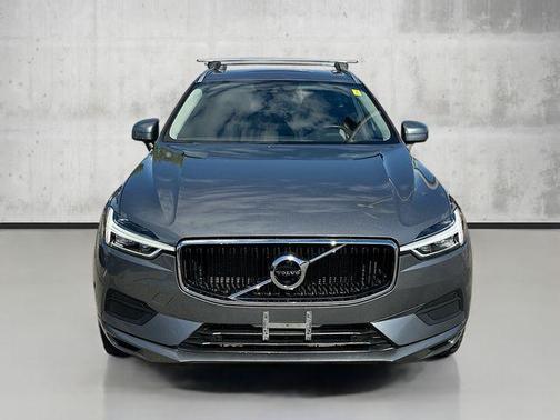 2018 Volvo XC60 T5 Momentum