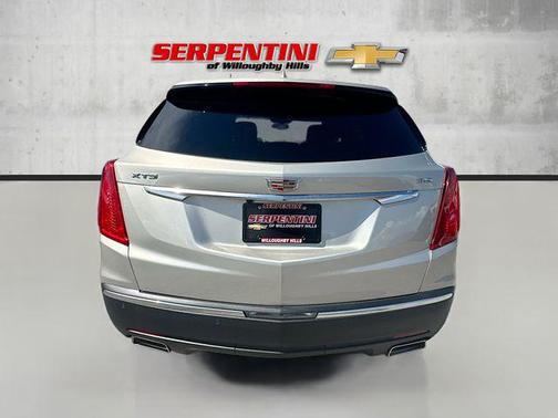 2017 Cadillac XT5 Base