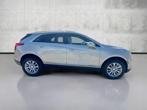 2017 Cadillac XT5 Base
