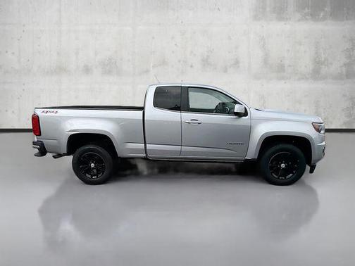 2017 Chevrolet Colorado LT