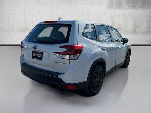2019 Subaru Forester Base