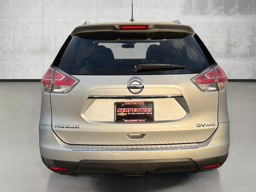 2016 Nissan Rogue SV