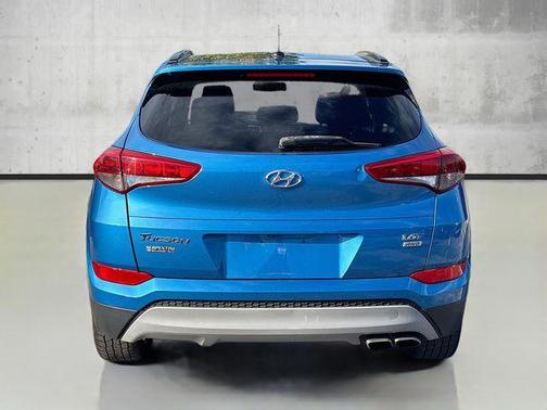 2017 Hyundai TUCSON Night