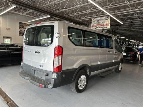 2017 Ford Transit-350 XL