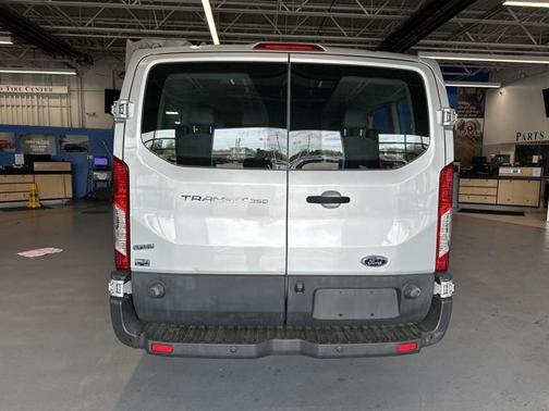 2017 Ford Transit-350 XL