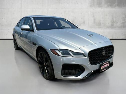 2021 Jaguar XF R-Dynamic SE P300 AWD Automatic