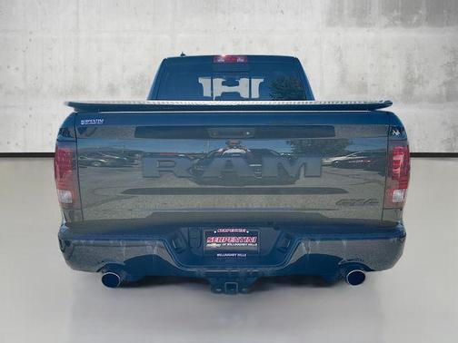 2017 RAM 1500 Night Quad Cab 4x4 6'4' Box
